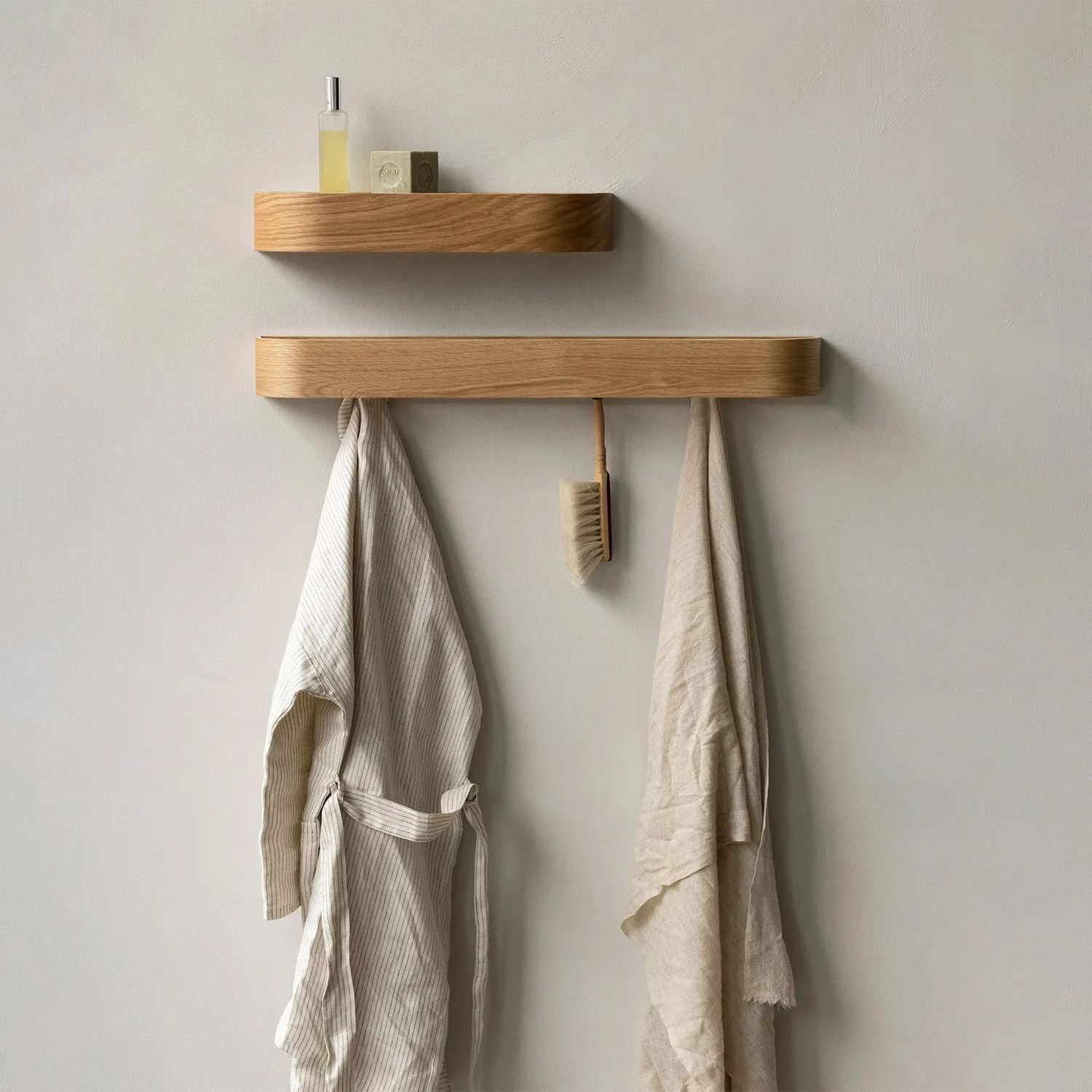 audo copenhagen (menu) | epoch rack 79cm | natural oak