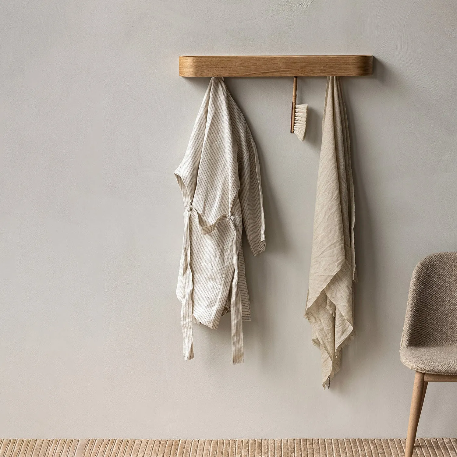 audo copenhagen (menu) | epoch rack 79cm | natural oak