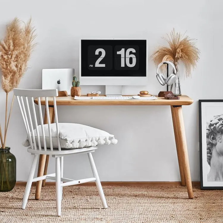 Classic Desk - Wood Veneer