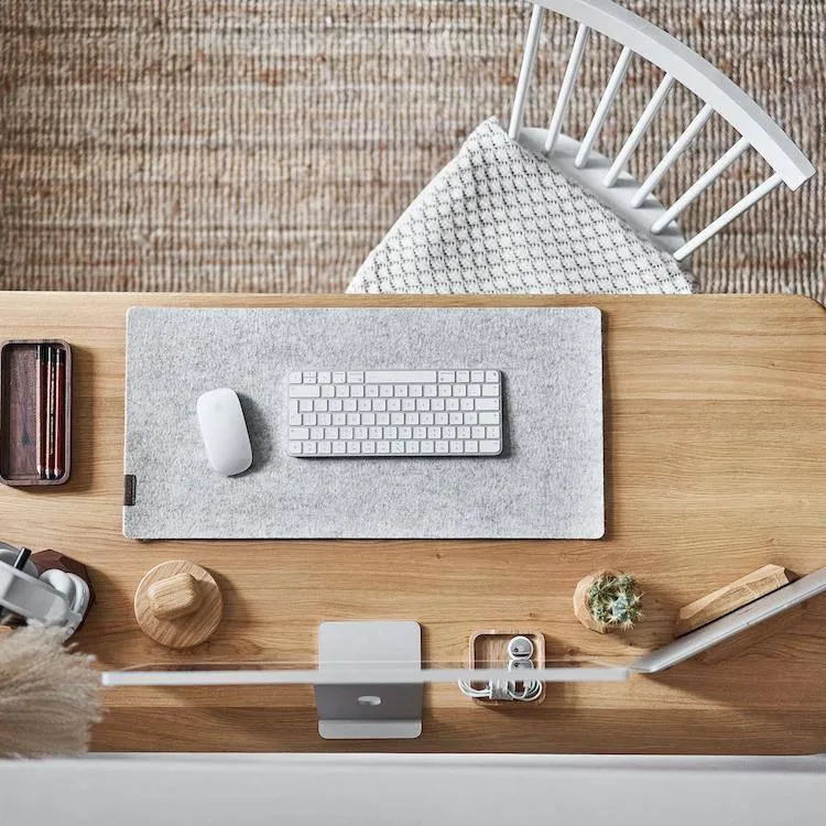 Classic Desk - Wood Veneer