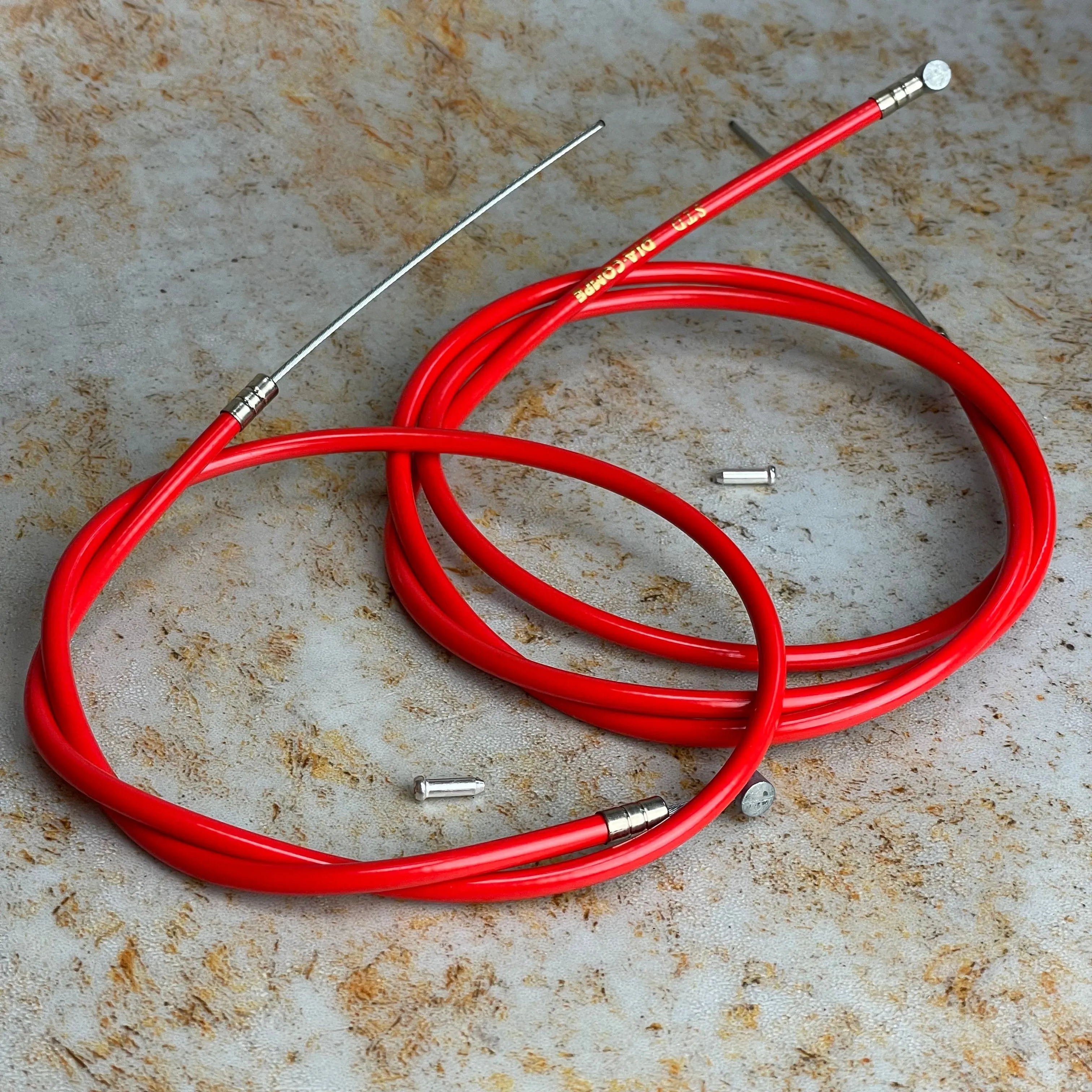 Dia-Compe BRS Brake Cable Red