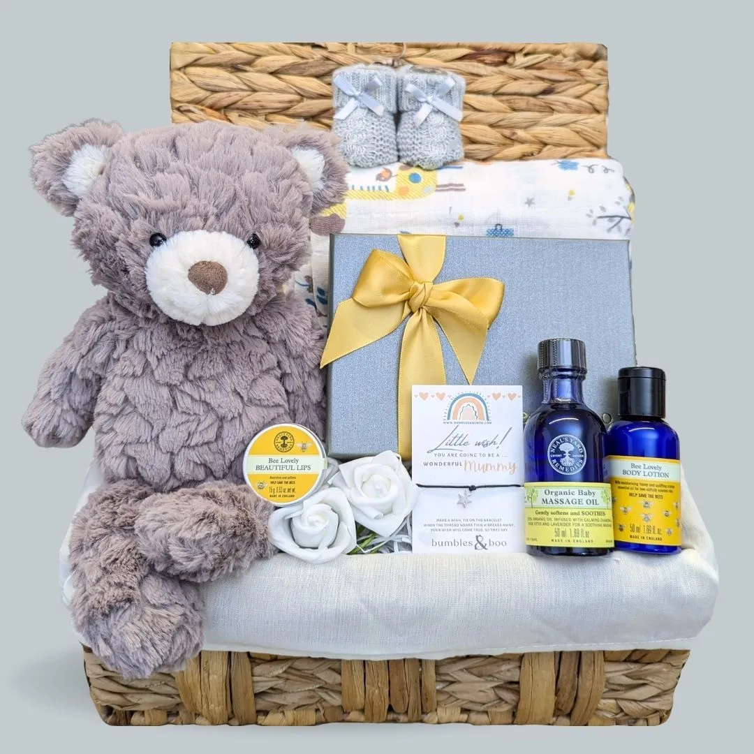 Mum to be Gifts Hamper Bee Lovely Organic Pampering Gift