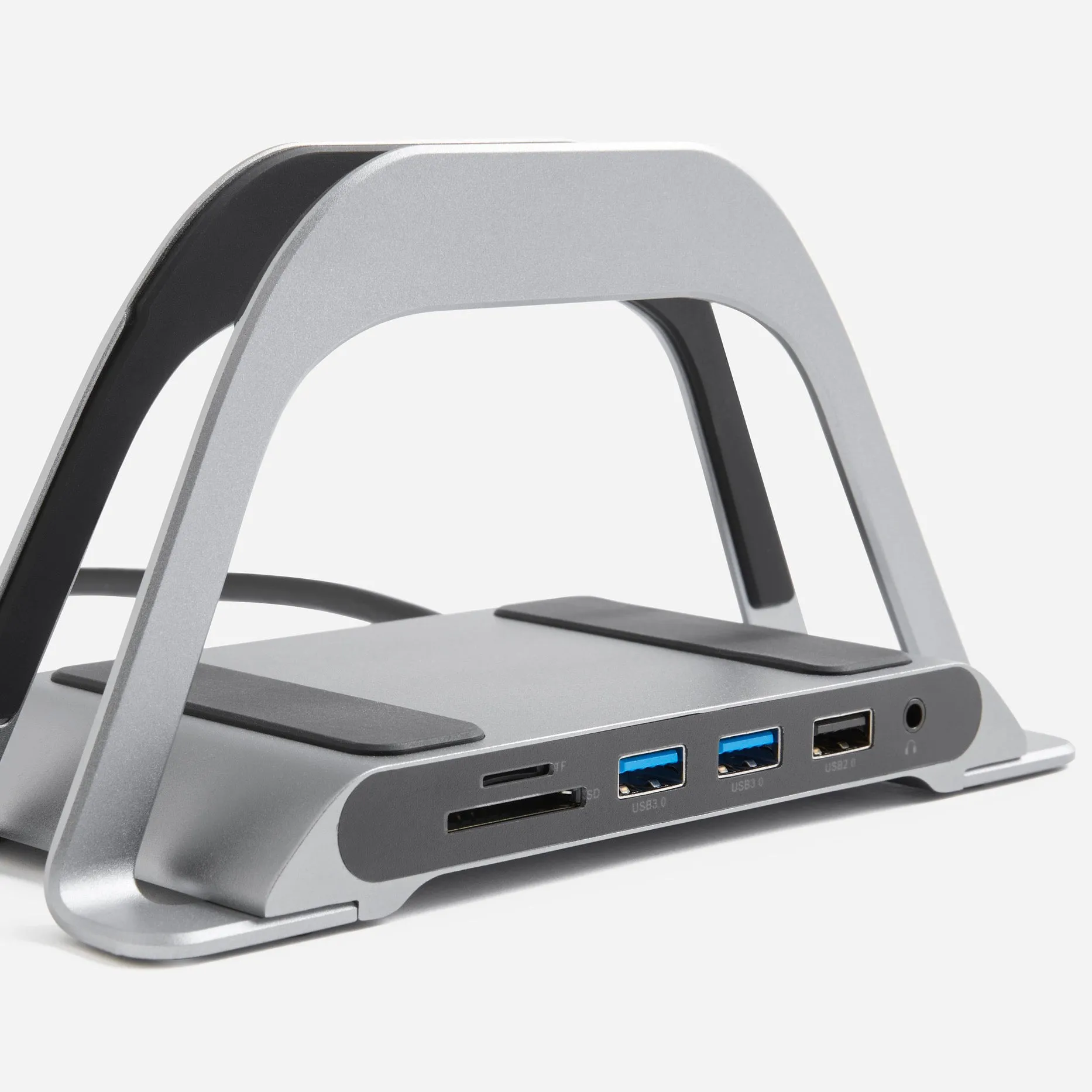 Vertical MacBook Stand with Integrated Hub